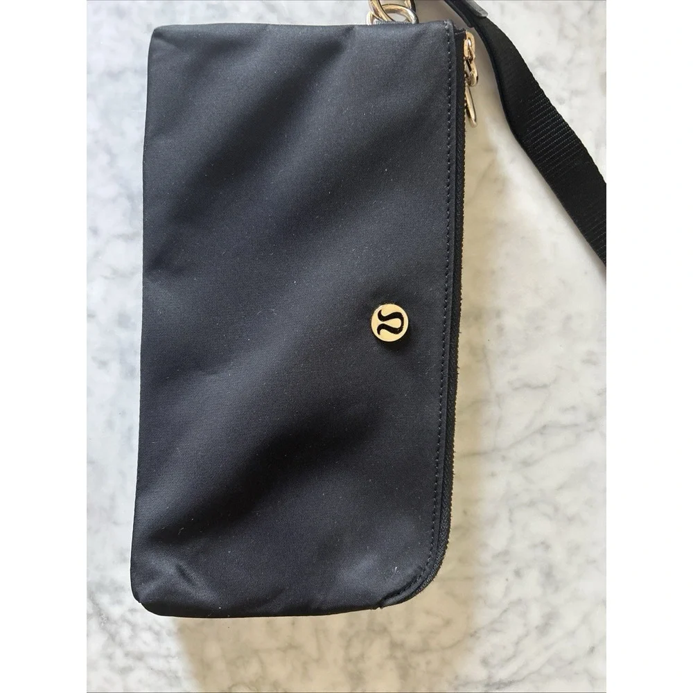 lululemon athletica lululemon black